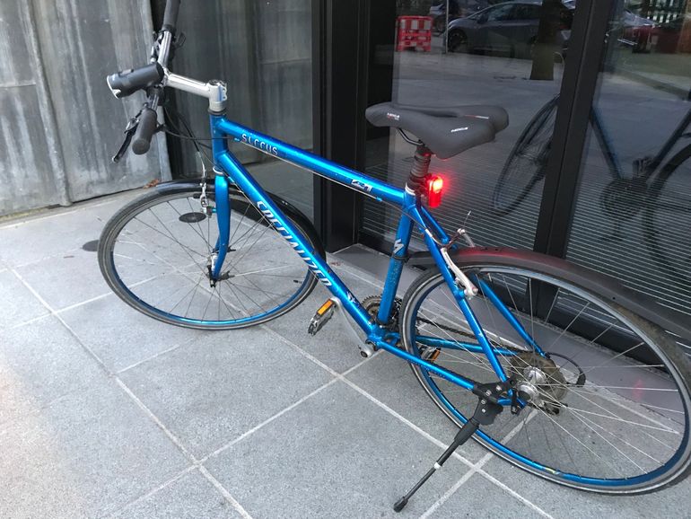 Używany Specialized Sirrus 2001 Road & Gravel — zdjęcie 2 z 3