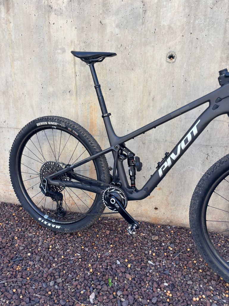 Brugt Pivot Mach 4 SRAM XX1 Eagle AXS 2024 Mountainbike — billede 6 af 10