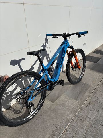 Brugt Pivot Shuttle AM Sram Eagle Transmission XX 2024 Mountainbike — billede 6 af 6