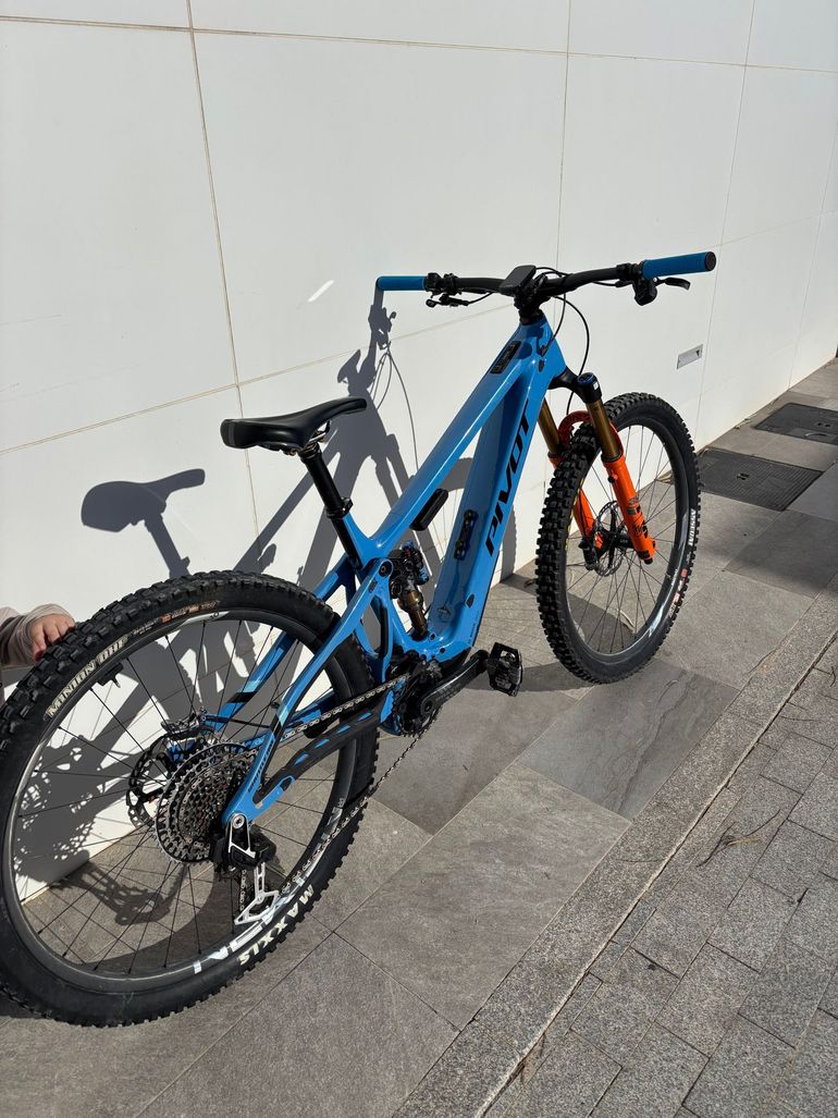 Brugt Pivot Shuttle AM Sram Eagle Transmission XX 2024 Mountainbike — billede 6 af 6