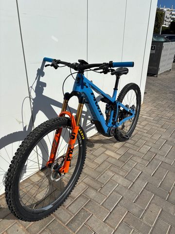 Brugt Pivot Shuttle AM Sram Eagle Transmission XX 2024 Mountainbike — billede 3 af 6