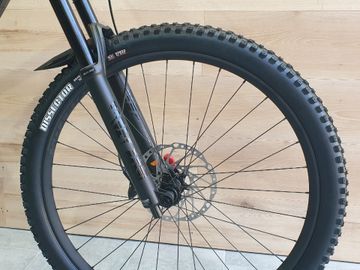 Used Scott Genius 920 2023 2023 Mountainbike, Light Gray, 29 — image 5 of 5
