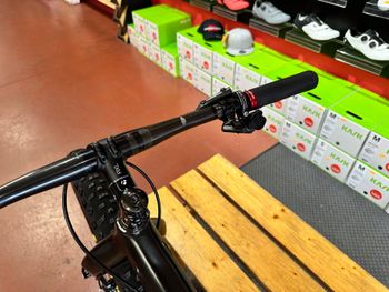 Used Trek Farley SRAM XX1 Eagle AXS 2021 Mountainbike, Black — image 7 of 10