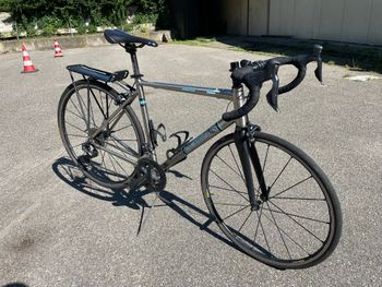 Van Nicholas, Custom
