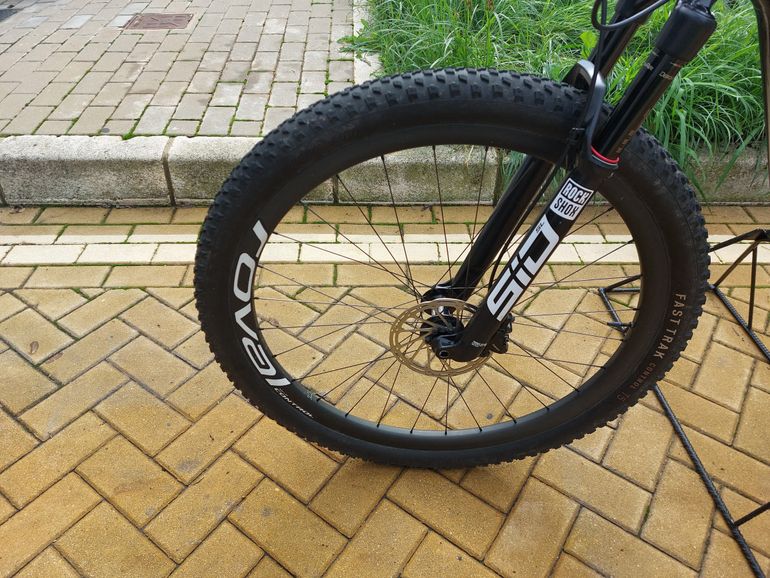 Used Specialized Epic Expert 2021 2021 Mountainbike, Red, 29 — image 9 of 9