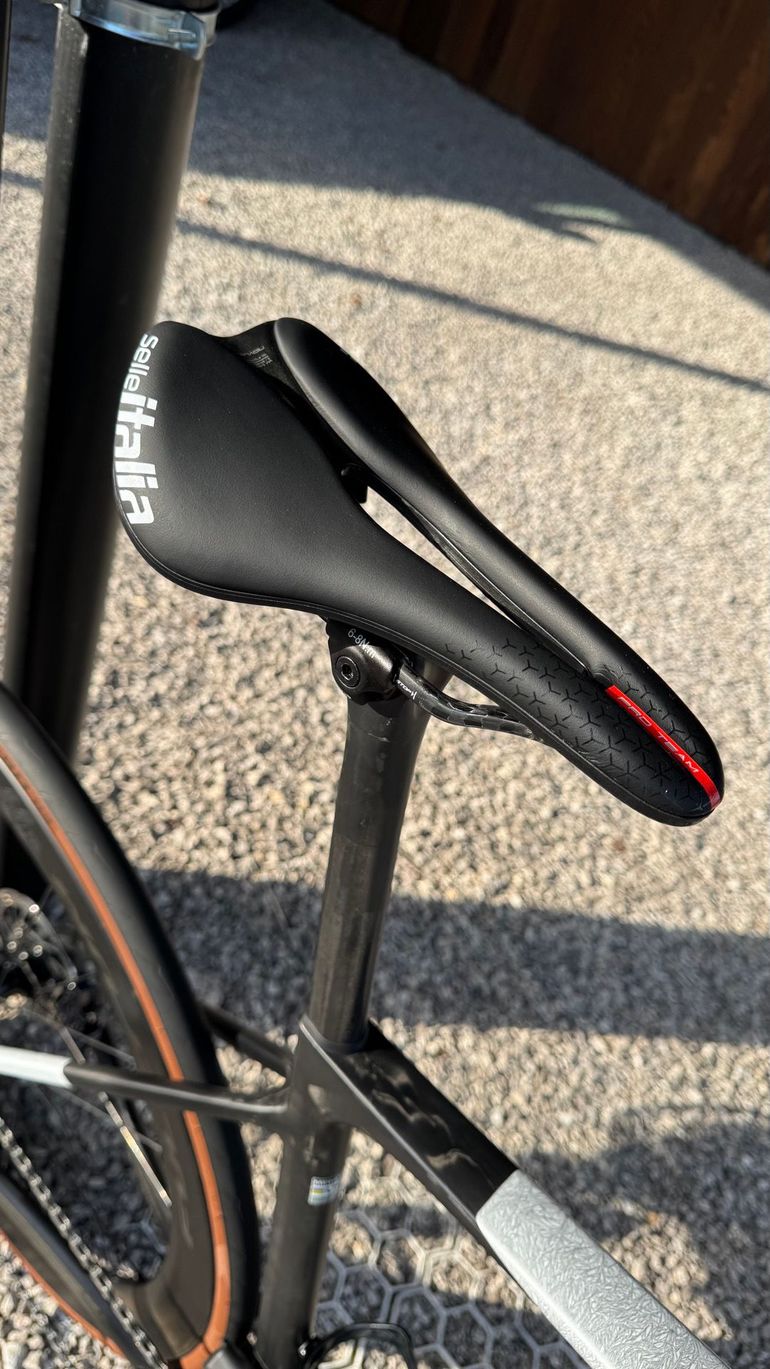 Used Megamo RAISE 01 2025 2025 Road & Gravel, Black — image 13 of 17
