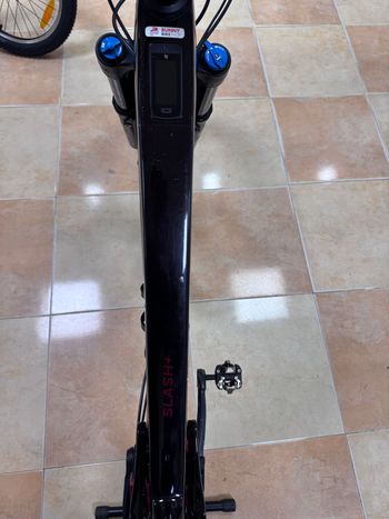 Trek Slash+ 9.7 SLX/XT 2025 2025 Mountainbike usato, Rosso — immagine 7 di 7