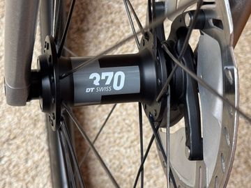 Used Specialized Aethos Expert 2022 2022 Road & Gravel, Black — image 12 of 19