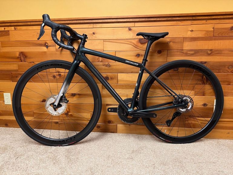 Used Specialized Aethos Expert 2022 2022 Road & Gravel, Black — image 2 of 19