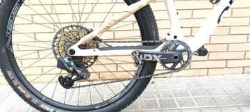 Brugt Orbea OIZ M10 AXS 2024 2024 Mountainbike — billede 5 af 8