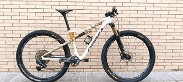 Brugt Orbea OIZ M10 AXS 2024 2024 Mountainbike — billede 2 af 8