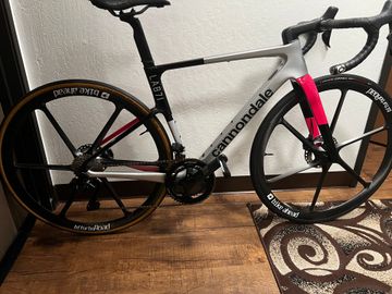 Used Cannondale SuperSix EVO LAB71 2023 2023 Road & Gravel, Light Gray — image 12 of 13