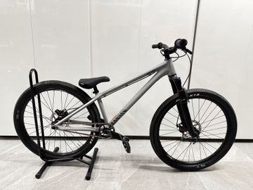 Used Canyon Stitched 360 Pro 2021 2021 Mountainbike, Light Gray, 26 — image 1 of 5