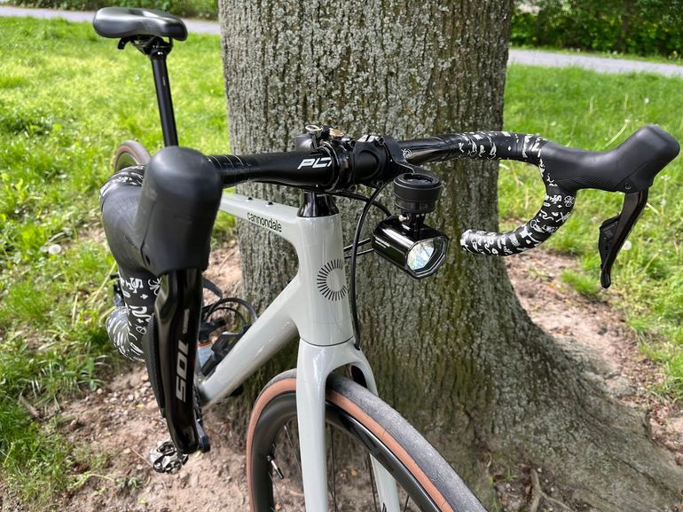 Używany Cannondale Synapse Carbon 2 LE 2024 2024 Road & Gravel — zdjęcie 7 z 12