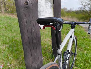 Cannondale Synapse Carbon 2 LE 2024 2024 Road & Gravel usato, Grigio chiaro — immagine 11 di 42