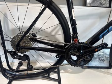 Used Giant TCR Advanced 2 2025 2025 Road & Gravel, Black — image 2 of 5