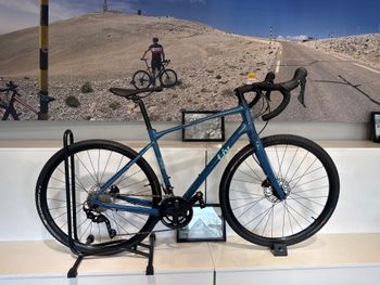 Used Liv Devote 1 2022 2022 Road & Gravel