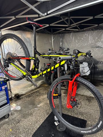 Scott Spark RC 900 World Cup 2018 2018 Mountainbike usato, Nero — immagine 3 di 4
