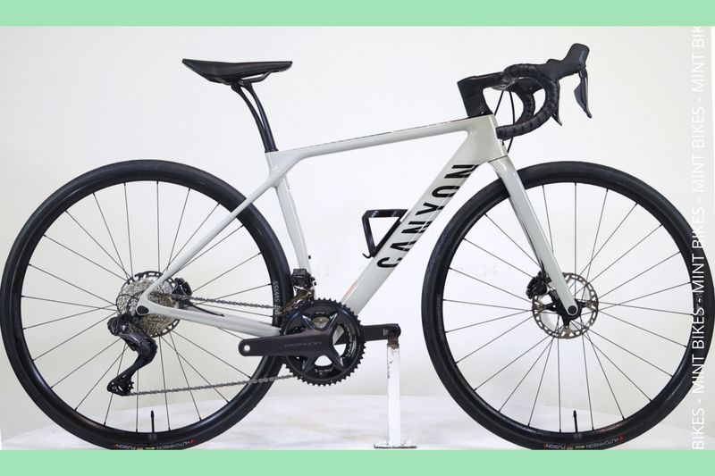 Brugt Canyon Endurace CF SL 8 Di2 2022 2022 Road & Gravel