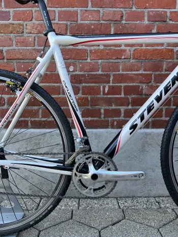 Used Stevens CycloCross 2011 Road & Gravel, Hellgrau — image 2 of 11