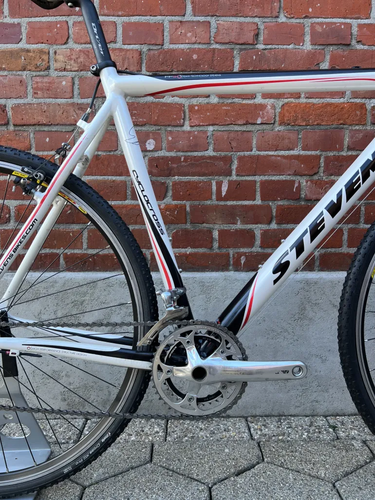 Used Stevens CycloCross 2011 Road & Gravel, Hellgrau — image 2 of 11