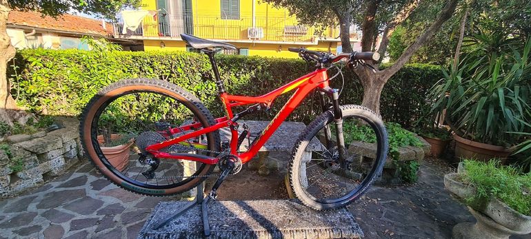 Used Specialized Camber Comp 29 2017 2017 Mountainbike, Red, 29 — image 7 of 12