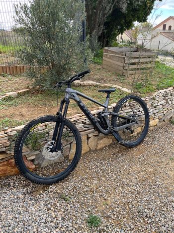 Brugt Trek Slash 7 Gen 5 2023 2023 Mountainbike — billede 4 af 4