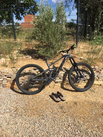 Gebrauchtes Trek Slash 7 Gen 5 2023 2023 Mountainbike, Hellgrau, 29 — Bild 2 von 4