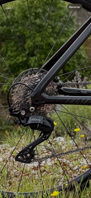 Used Specialized Tarmac SL7 Sport - Shimano 105 2024 2024 Road & Gravel, Black — image 3 of 5
