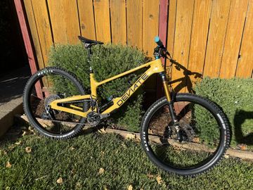 Used Deviate Highlander II R 2024 2024 Mountainbike, Orange, 29 — image 4 of 9