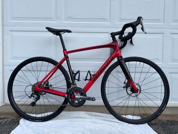 Used Specialized Roubaix Shimano Tiagra 2018 Road & Gravel, Rosso — image 2 of 18