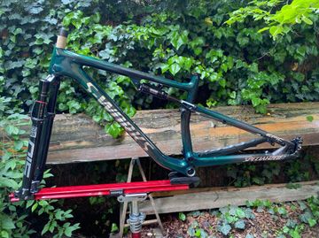 Used Specialized S-Works Epic Frameset 2023 2023 Mountainbike, Green, 29 — image 1 of 3