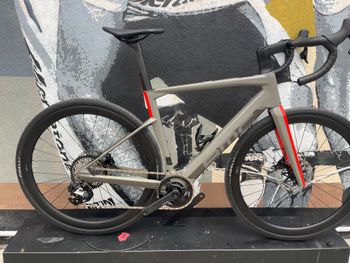 Used BMC Roadmachine 01 AMP X ONE 2024 2024 Road & Gravel