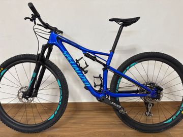 Gebrauchtes Specialized Men's Epic Pro 2019 2019 Mountainbike, Blau, 29 — Bild 2 von 4
