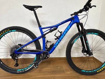 Gebrauchtes Specialized Men's Epic Pro 2019 2019 Mountainbike, Blau, 29 — Bild 1 von 4