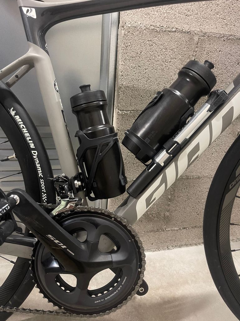 Used Giant Defy Advanced 2 2019 2019 Road & Gravel — image 7 of 11
