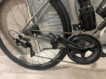 Used Giant Defy Advanced 2 2019 2019 Road & Gravel — image 6 of 11