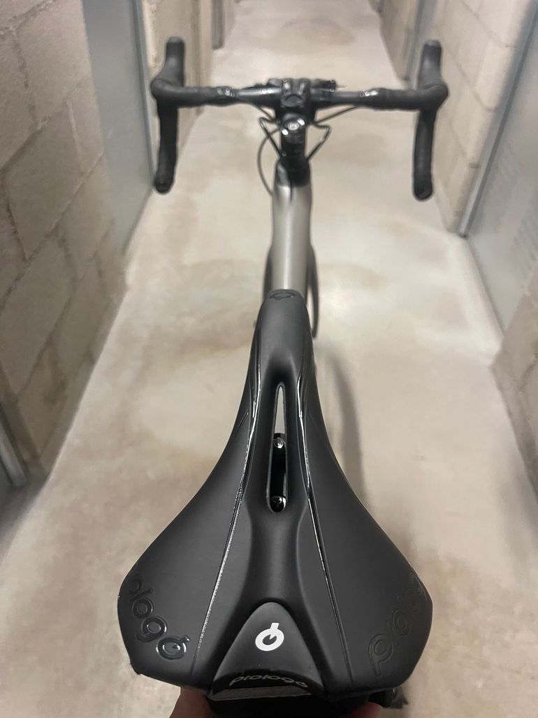 Used Giant Defy Advanced 2 2019 2019 Road & Gravel — image 8 of 11
