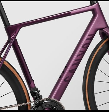 Brugt Canyon Ultimate Shimano Dura Ace Di2 2023 Road & Gravel — billede 2 af 5