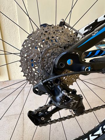 Tweedehands Specialized Enduro Elite 650b 2015 2015 Mountainbike — afbeelding 3 van 8