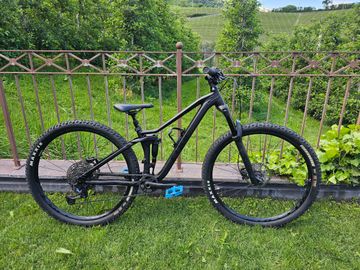 Used CUBE Stereo Shimano Deore XT 2022 Mountainbike, Black — image 1 of 15