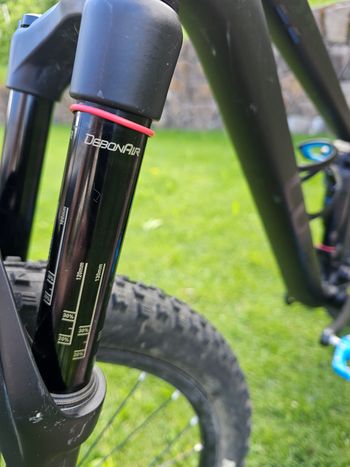 Gebrauchtes CUBE Stereo Shimano Deore XT 2022 Mountainbike, Schwarz — Bild 6 von 15