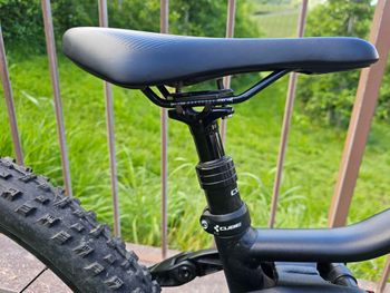 Gebrauchtes CUBE Stereo Shimano Deore XT 2022 Mountainbike, Schwarz — Bild 8 von 15