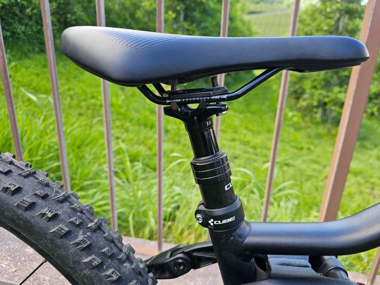 Gebrauchtes CUBE Stereo Shimano Deore XT 2022 Mountainbike, Schwarz — Bild 8 von 15