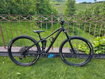Gebrauchtes CUBE Stereo Shimano Deore XT 2022 Mountainbike, Schwarz — Bild 2 von 15