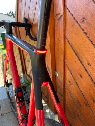 Used Orbea GAIN M30 2022 2022 Road & Gravel, Red — image 4 of 9