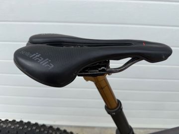 Używany Lee Cougan Crossfire 428 Air 2021 Mountainbike — zdjęcie 6 z 11