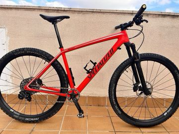 Used Specialized Epic Hardtail Comp 2022 Mountainbike, Red — image 2 of 10