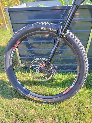 Used Giant Reign Shimano SLX 2016 Mountainbike, Black, 27.5 (650B) — image 11 of 11
