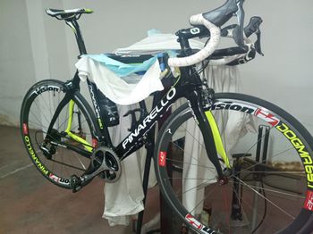 Used Pinarello Dogma 65.1 Think 2 2016 Road & Gravel, Black — image 1 of 5